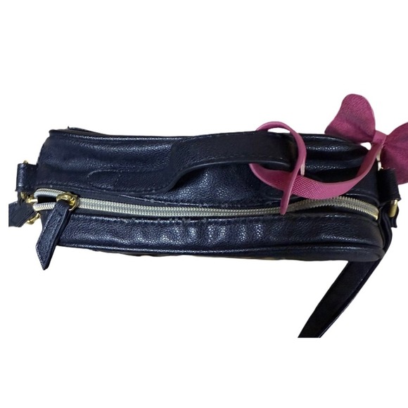 Dani by Danielle Nicole Minnie Mouse Crossbody Handbag Black Bow Bag Charm - Picture 4 of 8